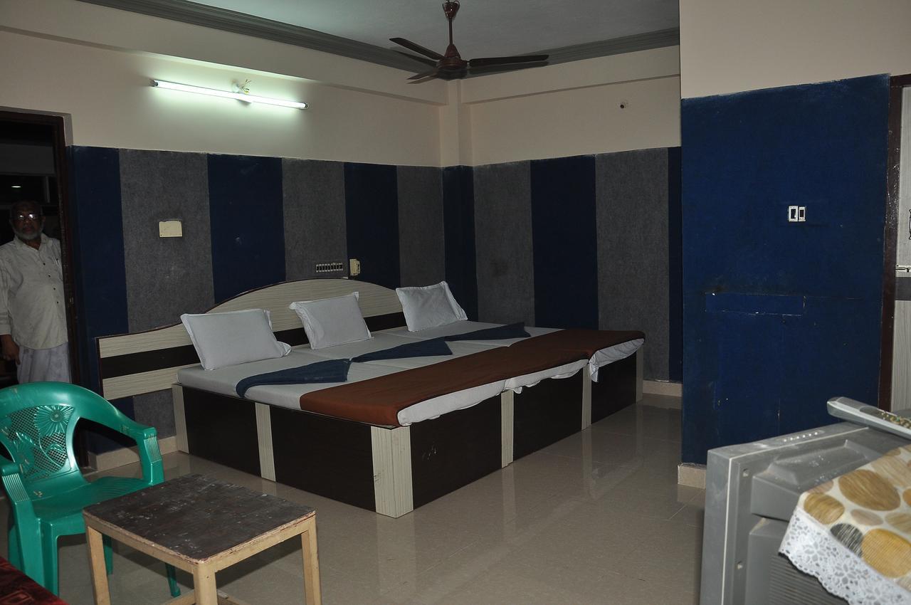Hotel Mim Park Kumbakonam Eksteriør billede